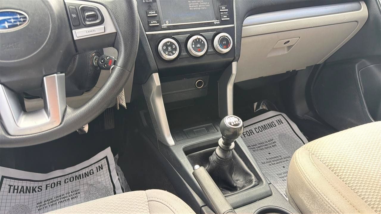 Used 2017 Subaru Forester 2.5i AWD/4WD image 23