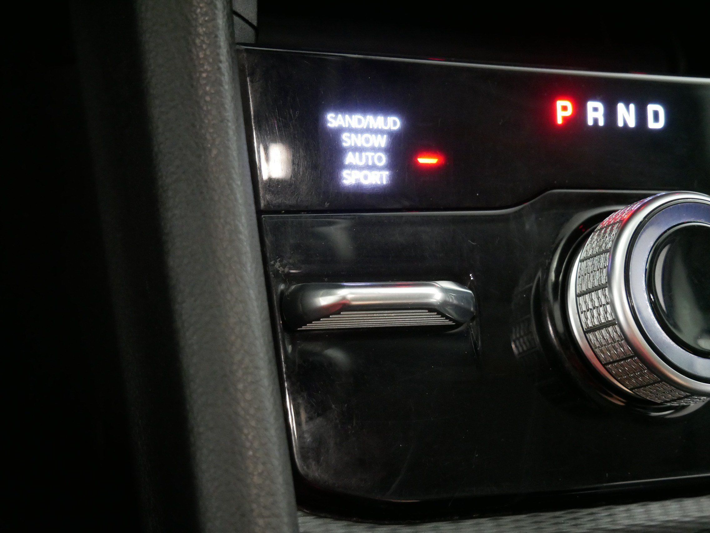 Used 2023 Jeep Grand Cherokee L Limited AWD/4WD image 30