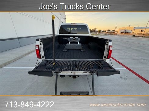 Used 2016 Ford F250 Lariat w/ Lariat Ultimate Package image 44