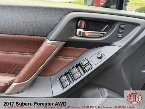 Used 2017 Subaru Forester 2.5i Touring AWD/4WD image 16