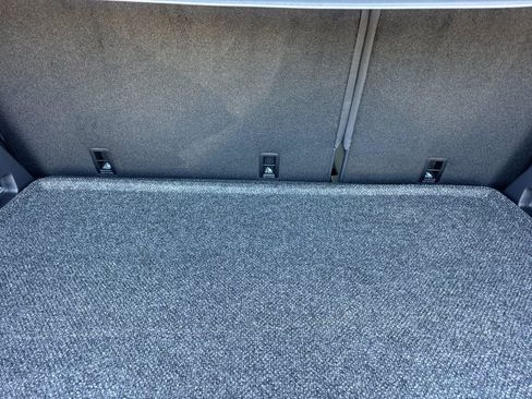 New 2025 Audi Q6 e-tron Premium Plus AWD/4WD image 14