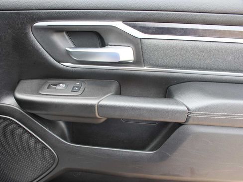 Used 2022 RAM 1500 Big Horn AWD/4WD image 15