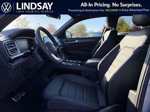 New 2026 Volkswagen Atlas Cross Sport SEL R-Line AWD/4WD image 9