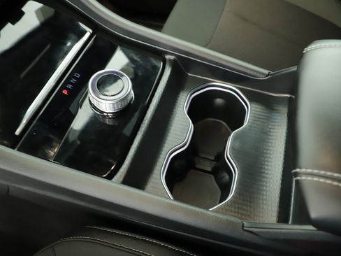 New 2025 Jeep Grand Cherokee Laredo X w/ Luxury Tech Group I image 14