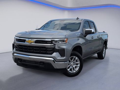 Used 2026 Chevrolet Silverado 1500 LT AWD/4WD image 2
