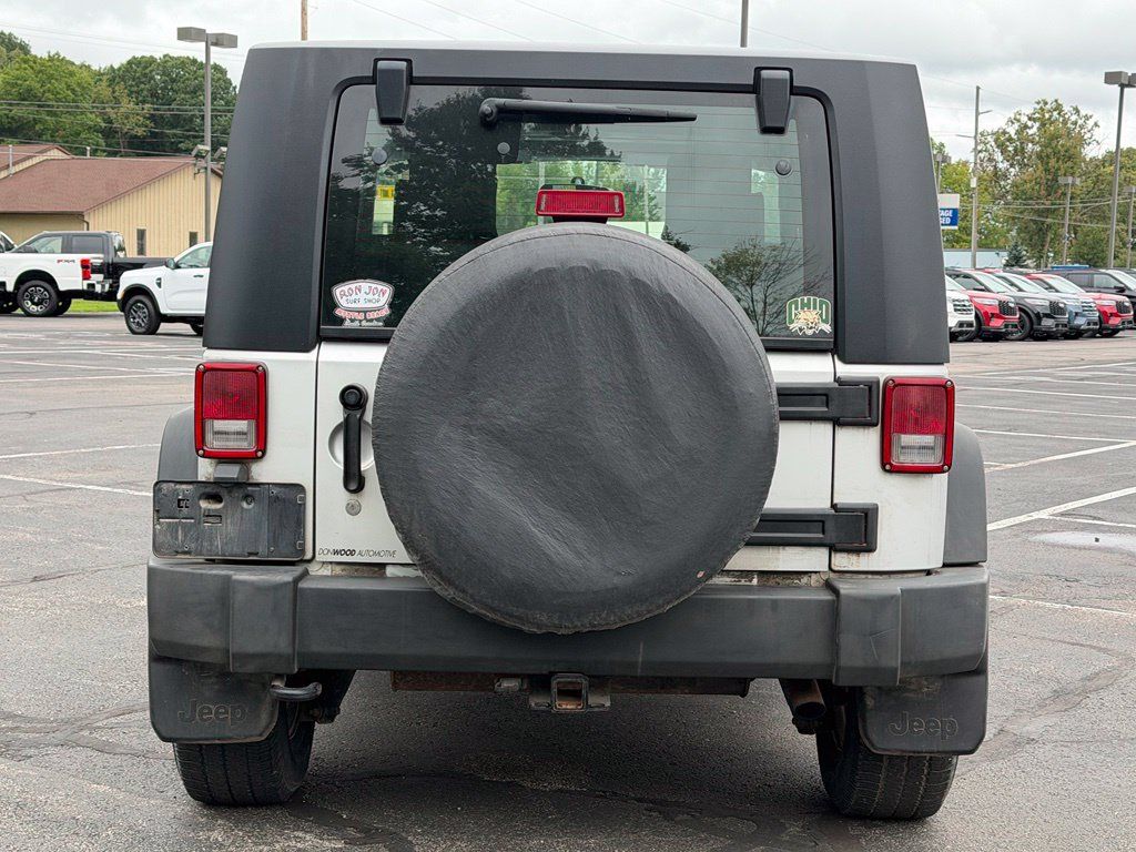 Used 2008 Jeep Wrangler X AWD/4WD image 7