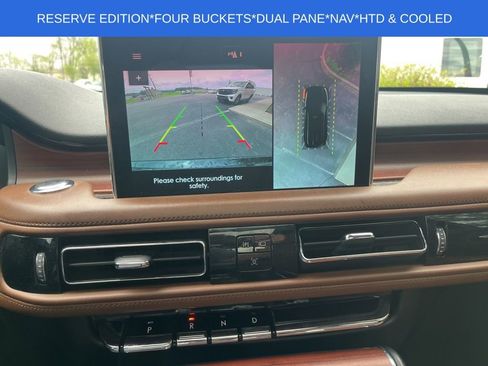 Used 2023 Lincoln Aviator Reserve w/ Equipment Group 201A AWD/4WD image 31