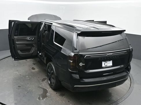 Used 2021 Chevrolet Suburban RST w/ Rear Media and Nav Package image 64