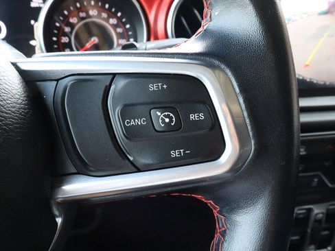 Used 2021 Jeep Wrangler Unlimited Rubicon image 37