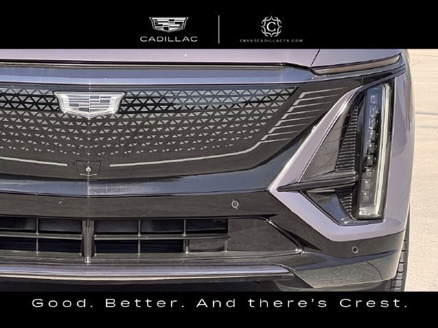 Used 2024 Cadillac Lyriq Sport AWD/4WD image 13