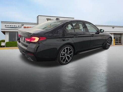 Used 2023 BMW 530i xDrive w/ M Sport Package AWD/4WD image 3