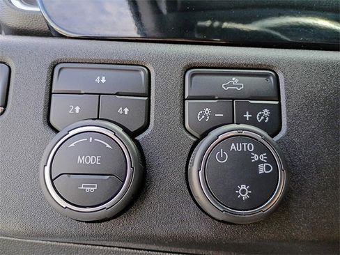 Certified 2024 Chevrolet Silverado 2500 LT image 22