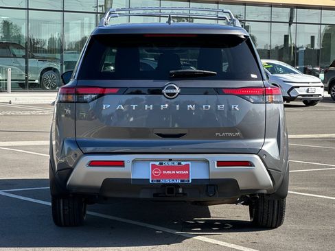Certified 2024 Nissan Pathfinder Platinum w/ Cargo Package FWD image 5