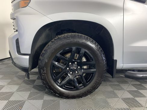 Used 2021 Chevrolet Silverado 1500 Custom w/ Rally Edition AWD/4WD image 9