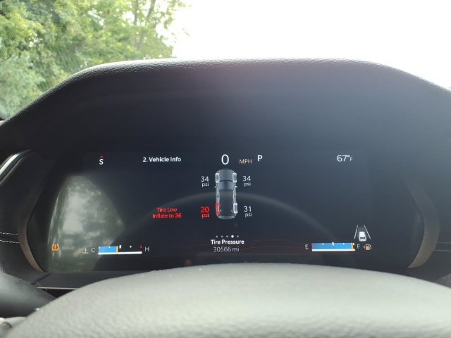 Certified 2023 Jeep Grand Cherokee Laredo X AWD/4WD image 30