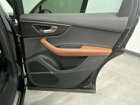 Used 2021 Audi Q7 2.0T Premium Plus w/ Premium Plus Package image 46