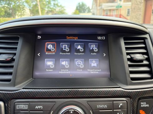Used 2019 Nissan Pathfinder SL AWD/4WD image 33