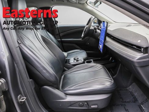 Used 2023 Ford Mustang Mach-E Premium image 25