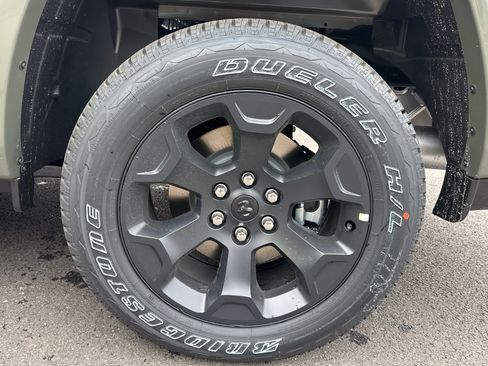 New 2026 RAM 1500 Big Horn AWD/4WD image 34