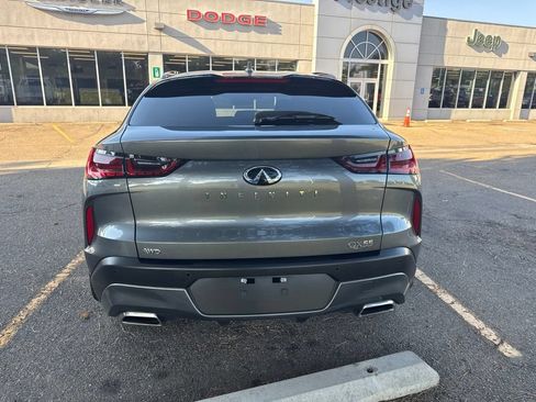 Used 2025 INFINITI QX55 Essential AWD/4WD image 8