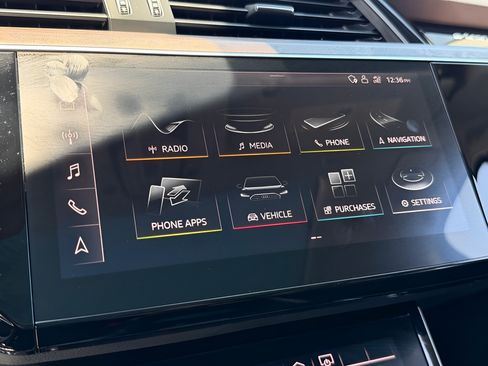 Used 2019 Audi e-tron Premium Plus AWD/4WD image 20