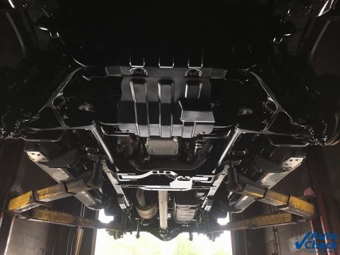 Used 2020 Chevrolet Silverado 3500 LTZ w/ LTZ Premium Package image 17