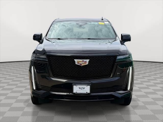 Used 2021 Cadillac Escalade ESV Sport AWD/4WD image 2