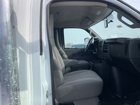 New 2025 Chevrolet Express 3500 Work Van w/ Power Convenience Package image 11