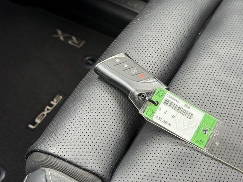 Certified 2023 Lexus RX 350 FWD w/ Accessory Package (Z1) image 41