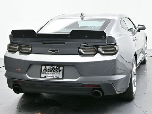 Used 2019 Chevrolet Camaro LT w/ RS Package image 6