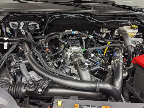 Used 2022 Chevrolet Silverado 2500 LT w/ True North Edition AWD/4WD image 43