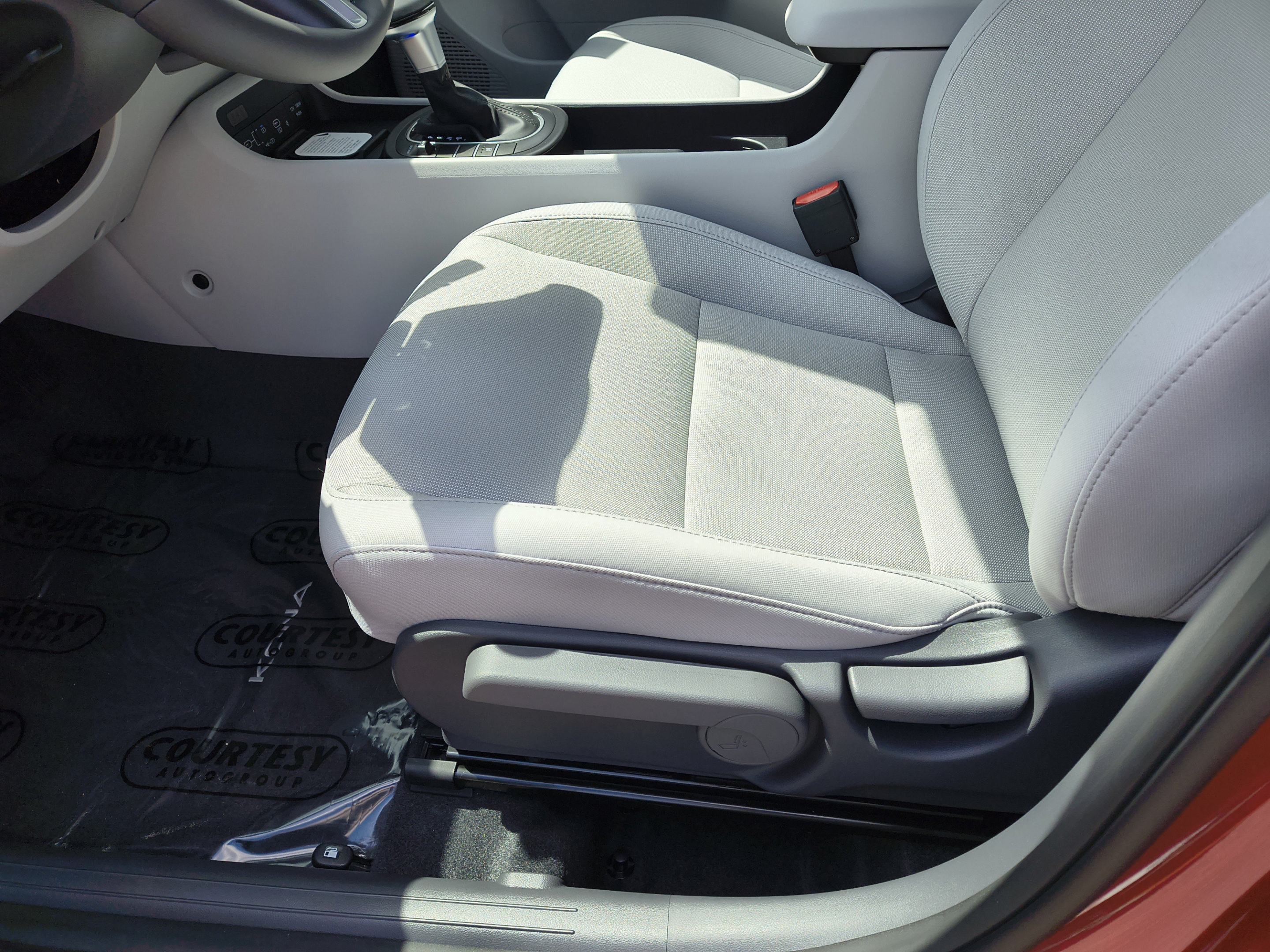 New 2027 Hyundai Kona SEL Sport FWD image 19