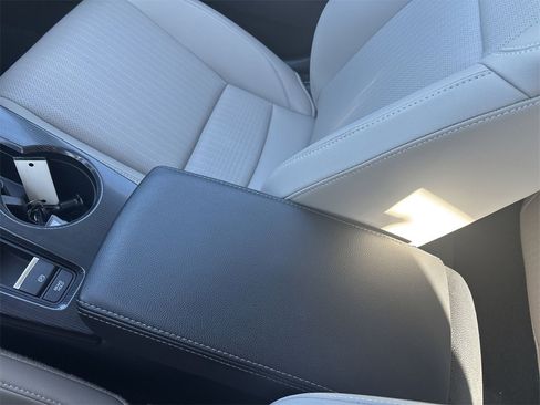 Used 2023 Honda Civic EX-L image 30