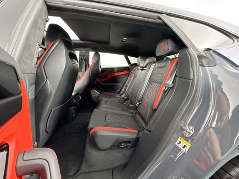 Used 2024 Lamborghini Urus S AWD/4WD image 24