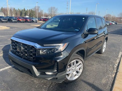 Certified 2025 Honda Passport EX-L image 1