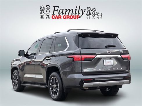 Used 2025 Toyota Sequoia Limited image 3