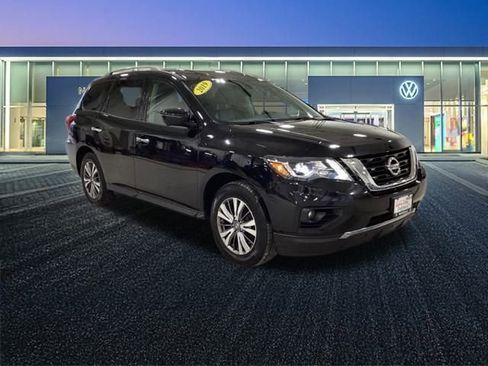 Used 2019 Nissan Pathfinder SL image 5