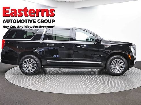 Used 2025 GMC Yukon XL Denali AWD/4WD image 4