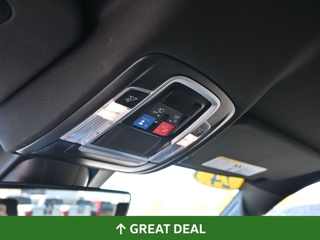 Used 2024 RAM 1500 Laramie AWD/4WD image 37