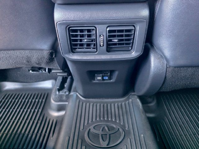 Used 2022 Toyota RAV4 XLE Premium AWD/4WD image 21