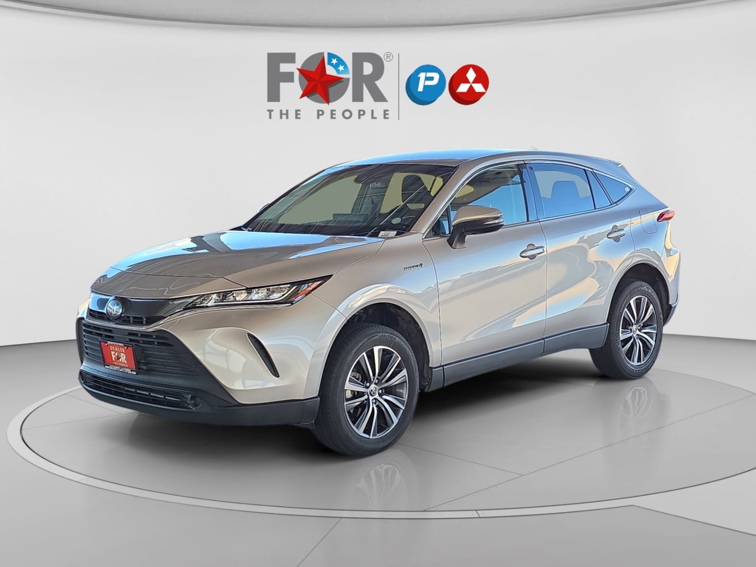Used 2021 Toyota Venza LE AWD/4WD image 4
