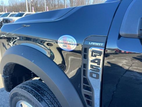 New 2026 Ford F450 Lariat image 19