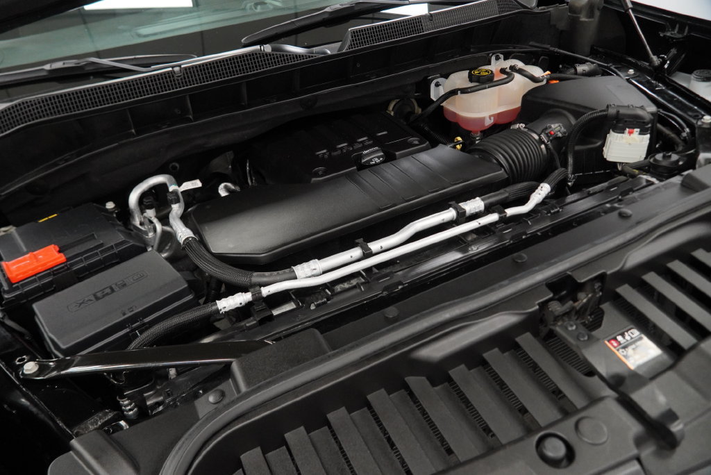Used 2023 Chevrolet Silverado 1500 Custom w/ LPO, Dark Essentials Package AWD/4WD image 40
