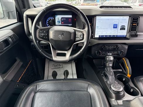 Used 2022 Ford Bronco Badlands AWD/4WD image 14