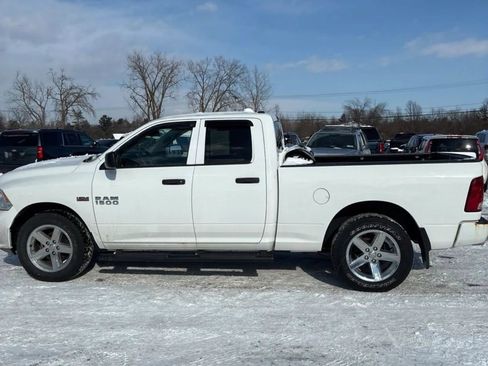 Used 2016 RAM 1500 Express image 3