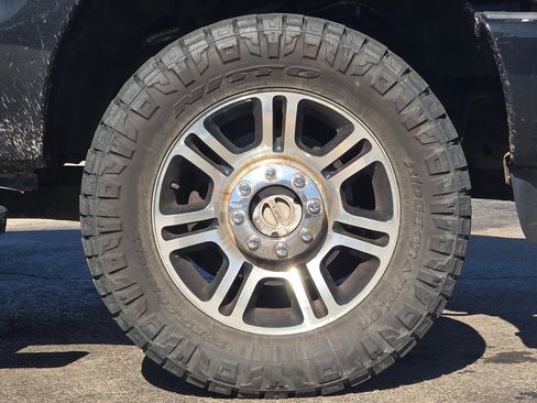 Used 2015 Ford F350 Platinum image 7