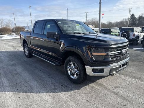 Used 2025 Ford F150 XLT w/ Equipment Group 301A Standard AWD/4WD image 11