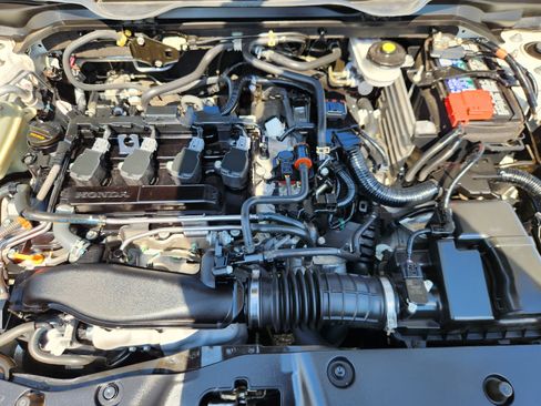Certified 2021 Honda Civic EX image 18