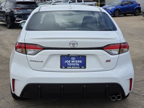 Used 2025 Toyota Corolla SE FWD image 8