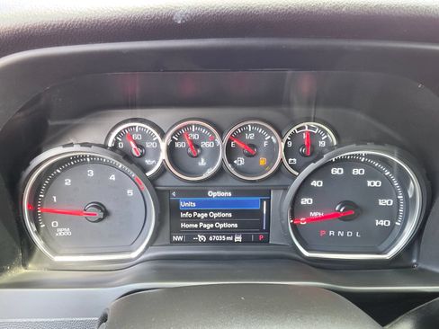 Used 2023 Chevrolet Silverado 2500 LT AWD/4WD image 25